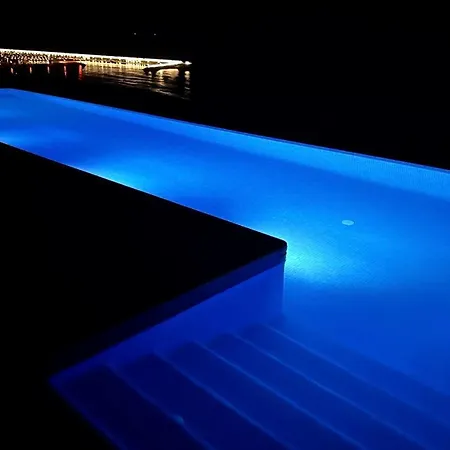 Lägenhet Vistas Al Mar Y Piscina Infinity