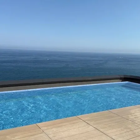 Vistas Al Mar Y Piscina Infinity